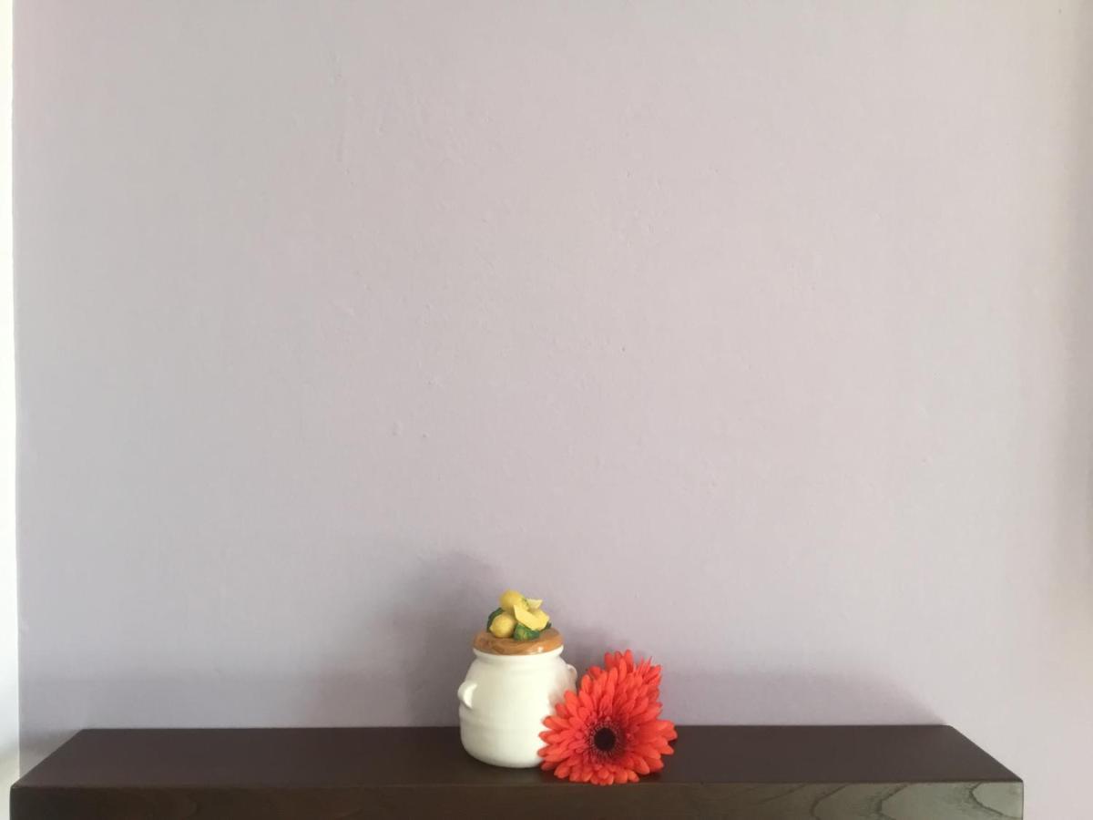 Comolakehome A Due Passi Dal Lago Dervio Exterior photo